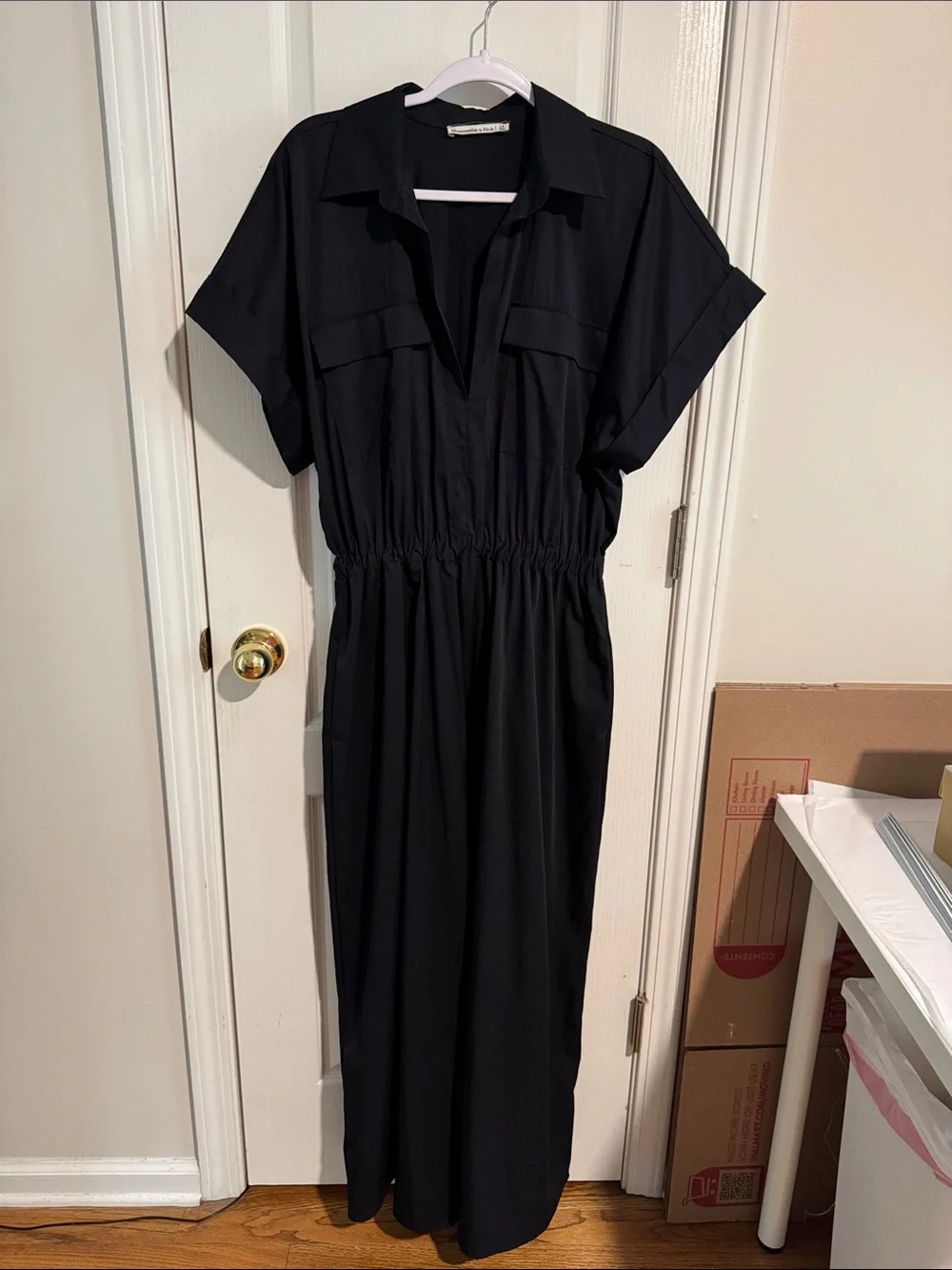 Abercrombie & Fitch Black Short-Sleeve Maxi Dress with Elastic Waist